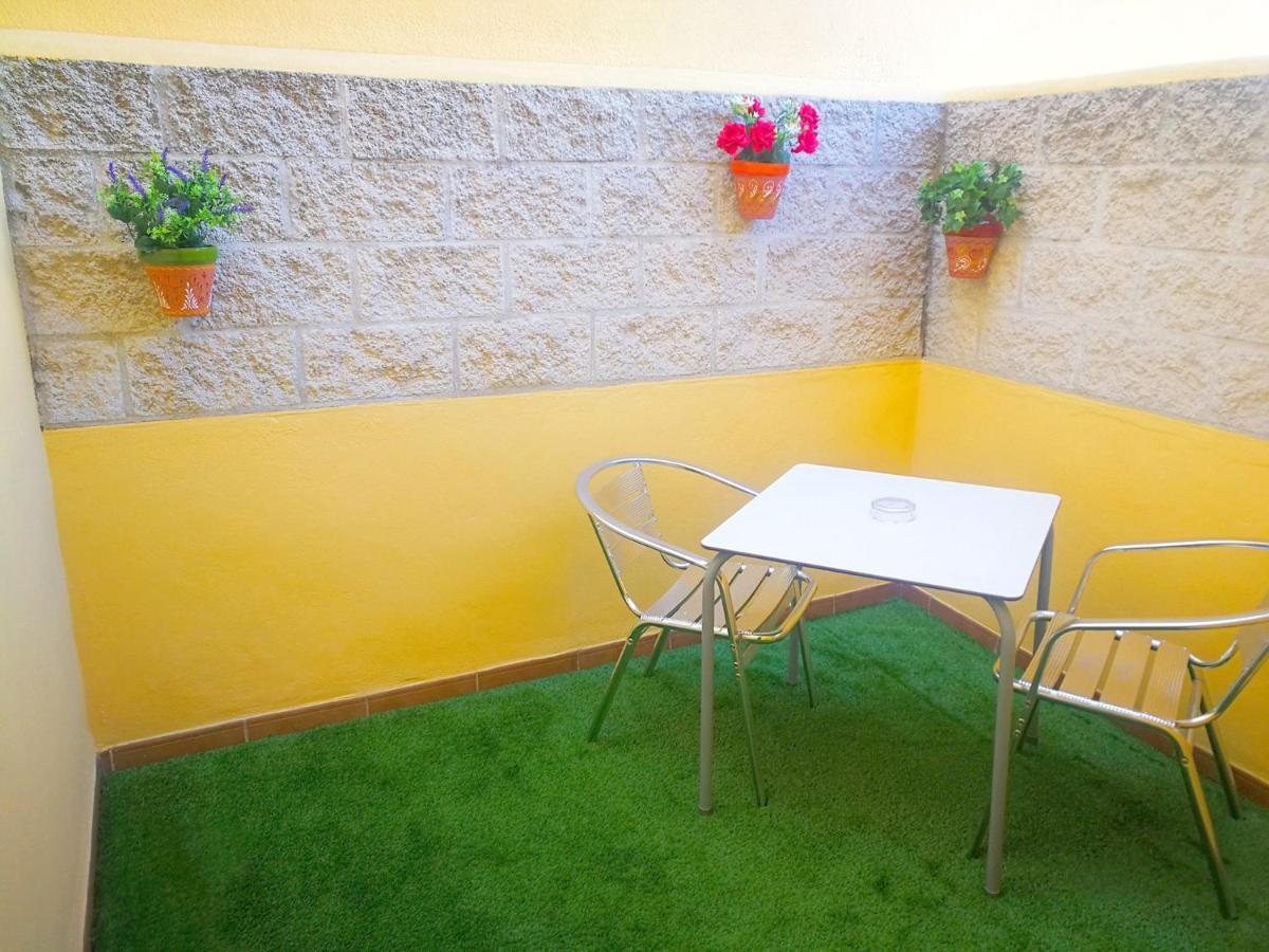 Hostal La Estacion Benajarafe Dış mekan fotoğraf
