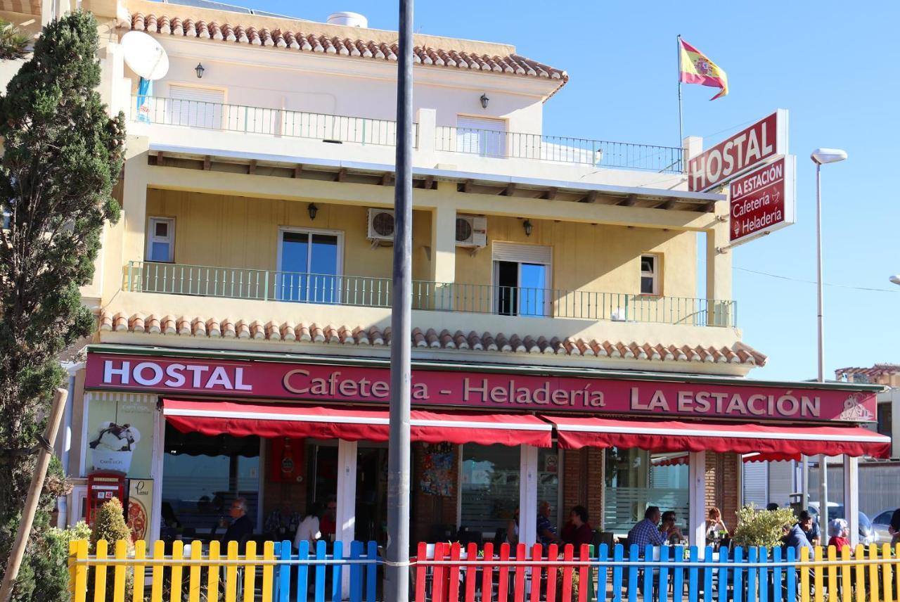 Hostal La Estacion Benajarafe Dış mekan fotoğraf